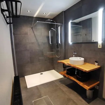 Le Petit Chermont * Saint-Hubert