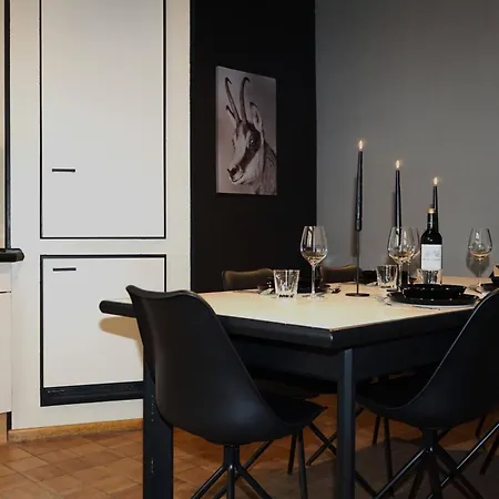 Le Petit Chermont Apartment